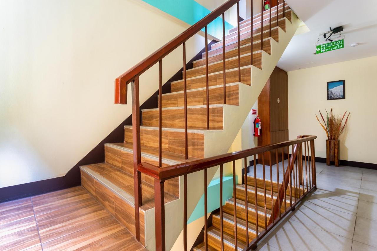 Oyo 1093 De Nawarat Chiang Mai Boutique Apartment Kültér fotó