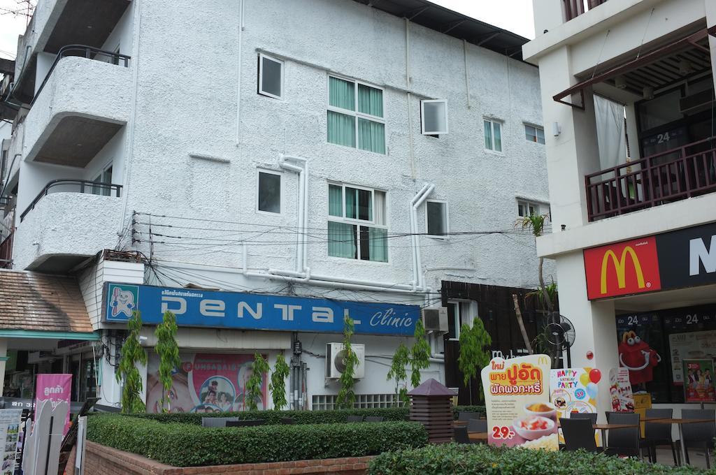 Oyo 1093 De Nawarat Chiang Mai Boutique Apartment Kültér fotó