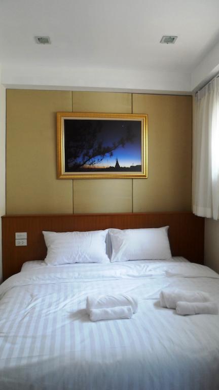 Oyo 1093 De Nawarat Chiang Mai Boutique Apartment Szoba fotó
